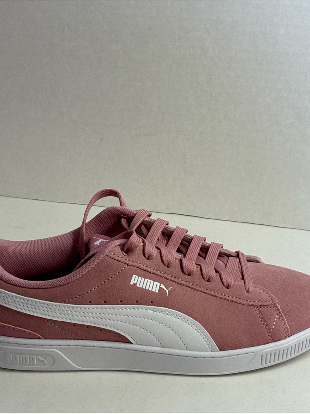 PUMA Women’s Pink Suede Classic Sneaker Size 9.